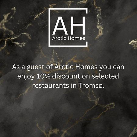 Arctic Homes - Historical Tromso House With View Exterior photo